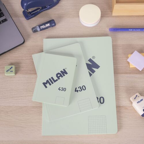 BLOCK A6 ENCOLADO. Papel cuadriculado, 48 hojas de 95 gr/m², colección 430 since 1918, verde.
