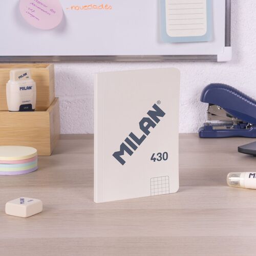 BLOCK A6 ENCOLADO. Papel cuadriculado, 48 hojas de 95 gr/m², colección 430 since 1918, beige