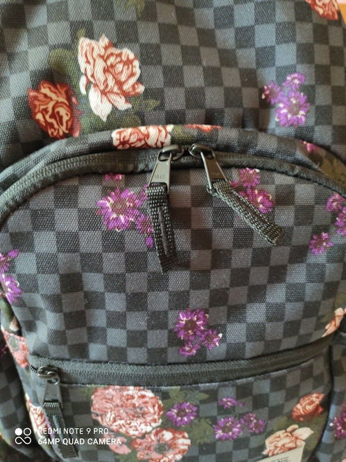 MOCHILA VANS BACKPACK MOTIVEE Casual Floral Negro Gris